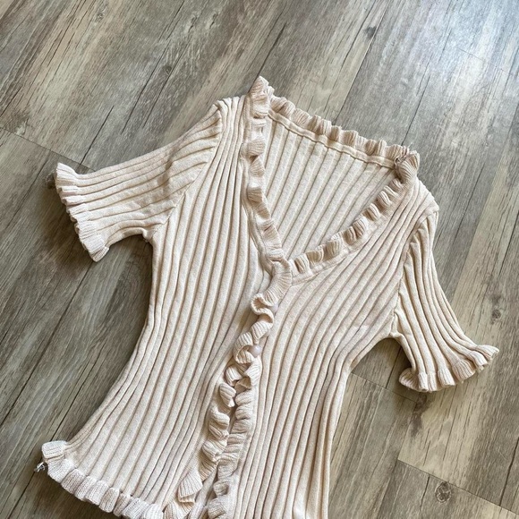 Cream Ruffled Cardigan - Picture 2 of 3